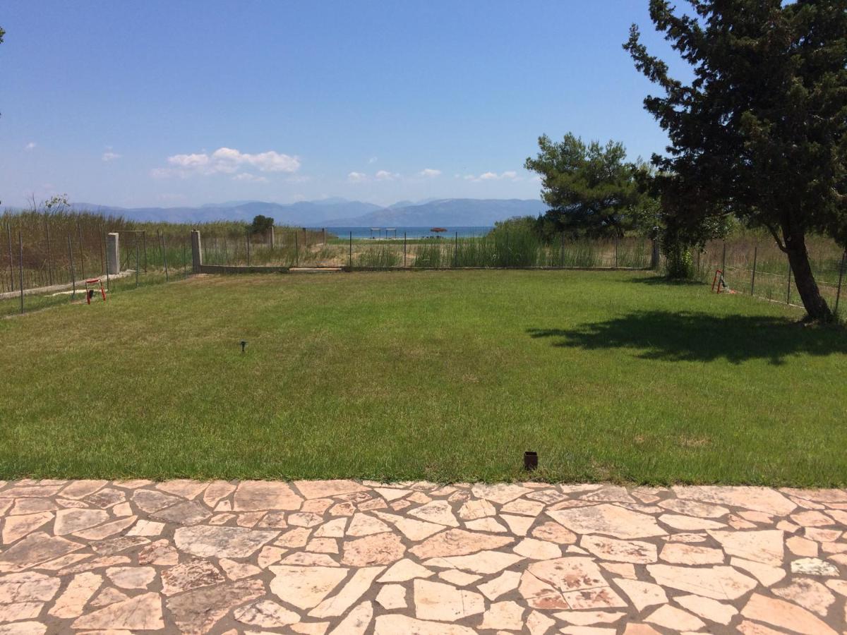 Avra Beach Apartments Lefkimmi  Exterior photo