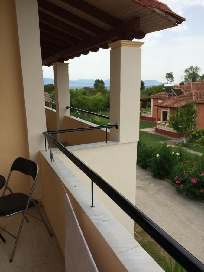 Avra Beach Apartments Lefkimmi  Exterior photo