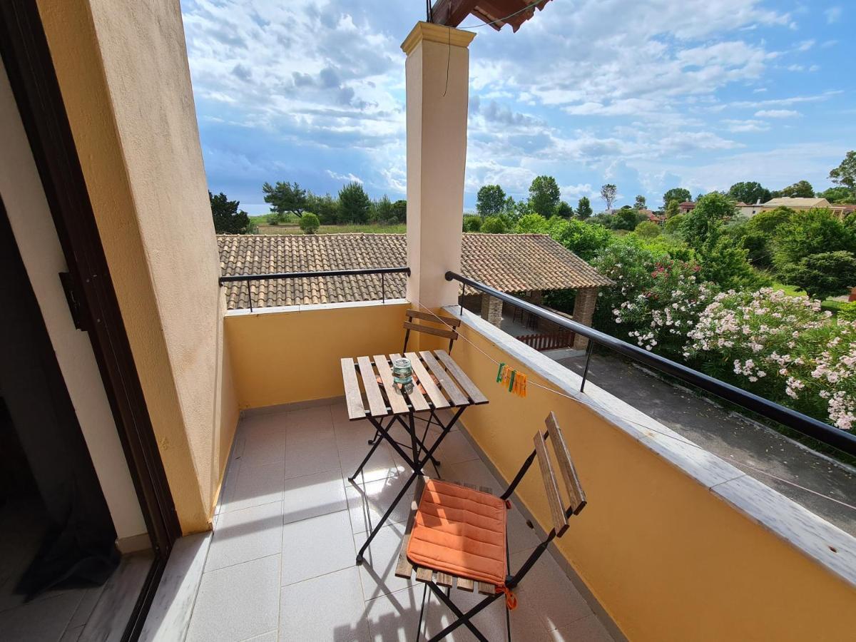 Avra Beach Apartments Lefkimmi  Exterior photo